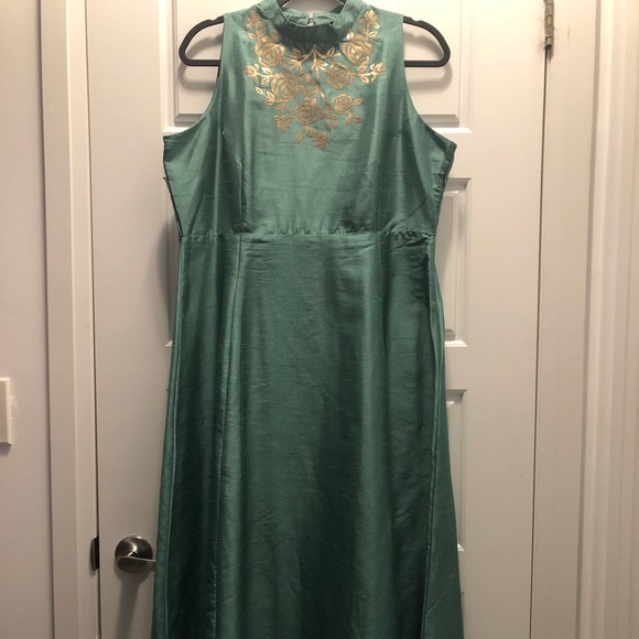 Silk Party Gown/Anarkali in Blue Green Embellished rose embroidery, size 2XL - Picture 3 of 4